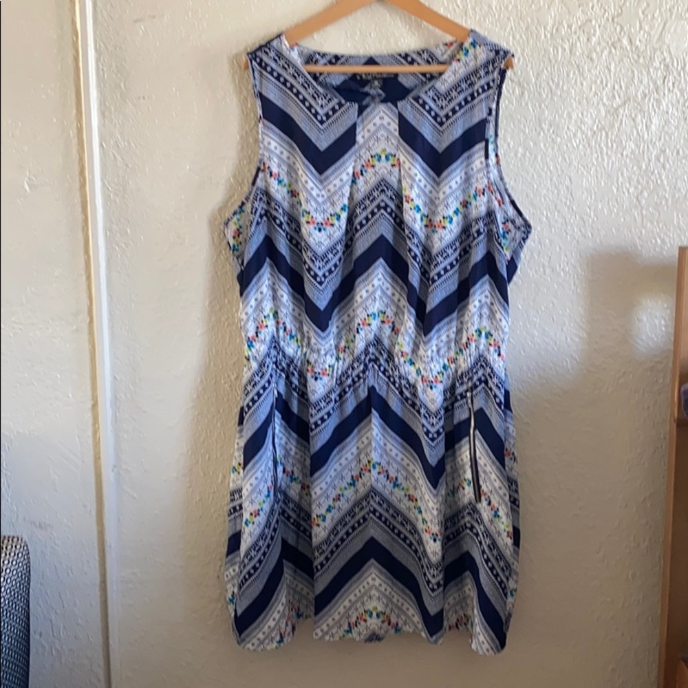 Feathens | Pattern Floral Dress